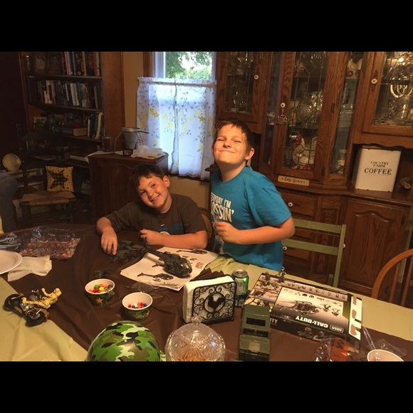 Meet your Posher, Julie - Picture 7 of 14